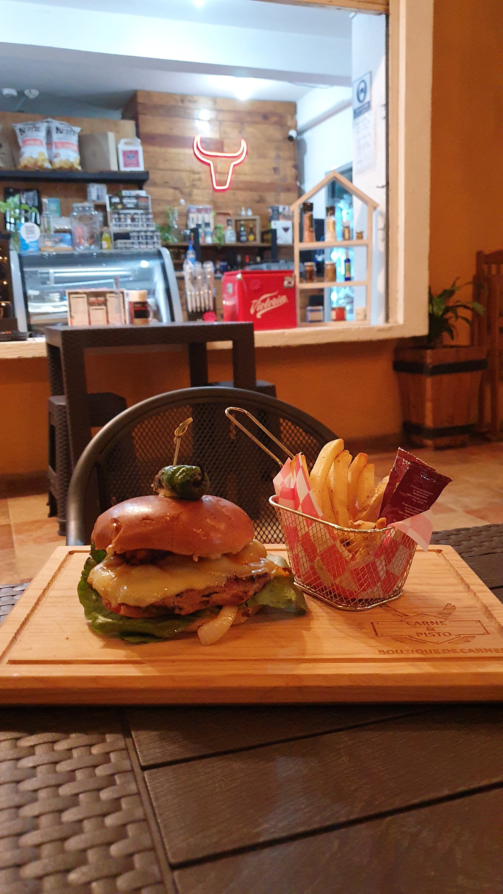 Hamburguesa Prime Carne & Pisto